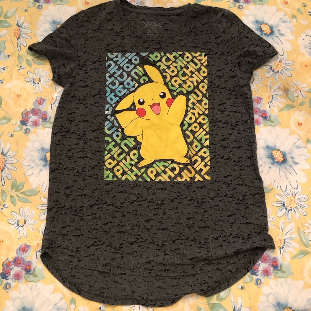 Pokemon T shirt XL 14-16